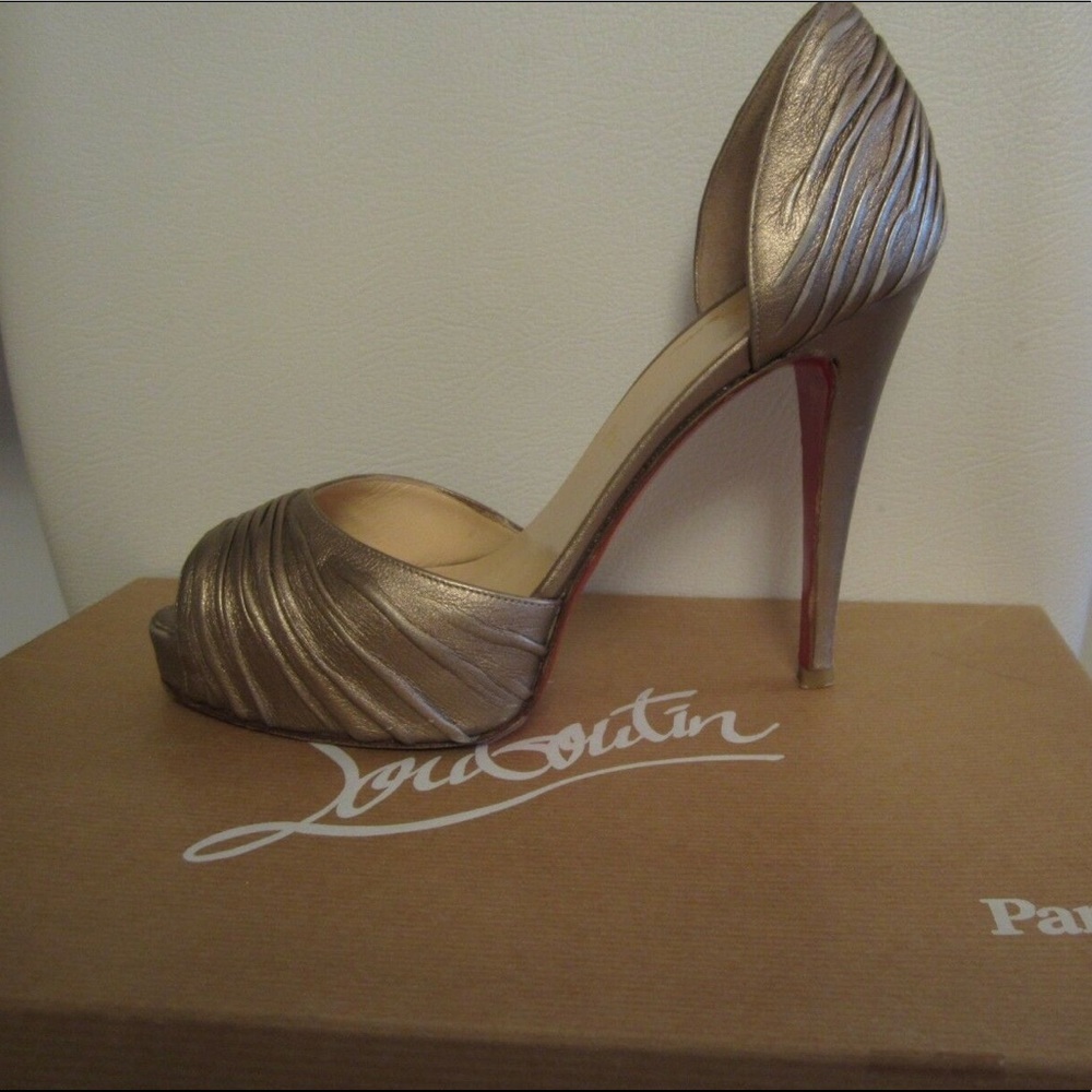 Christian Louboutin Turbella pumps